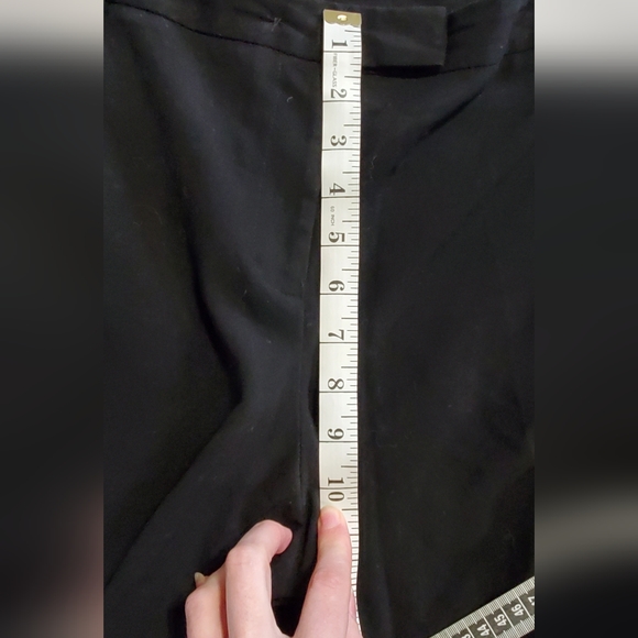 CALVIN KLEIN DRESS PANTS (FLAWED) - Picture 5 of 7